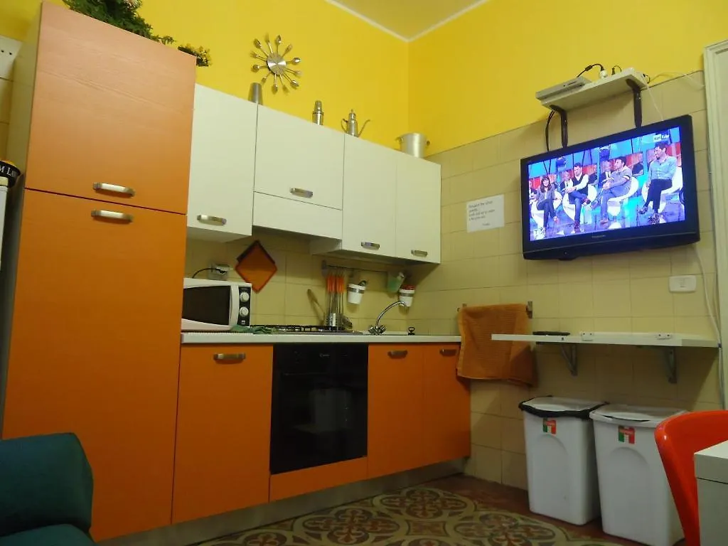 Hostel Taormina - Homstel 0*,  Italy