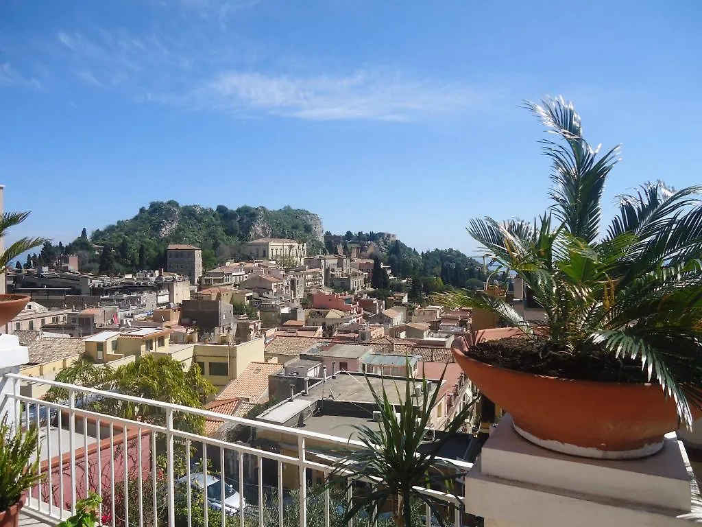 Hostel Taormina - Homstel