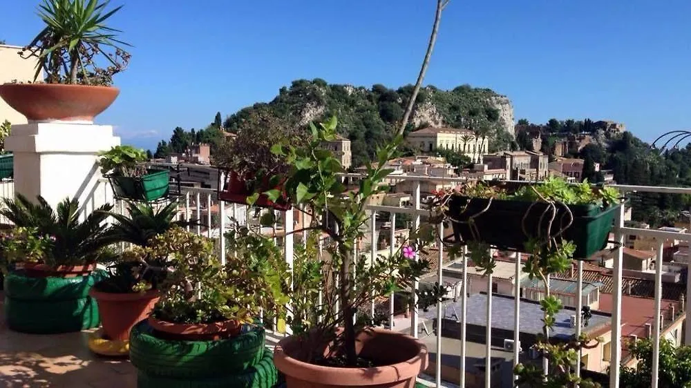 Hostel Taormina - Homstel